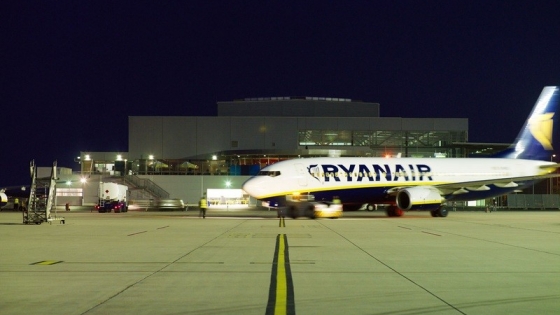 Samolot Ryanair na lotnisku Weeze /fot. Airport Weeze/ 